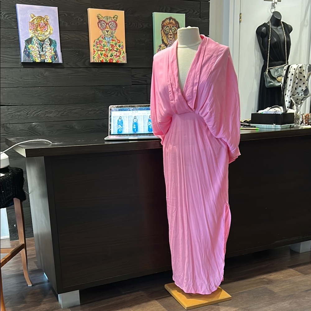 Elegant Pink Maxi Dress